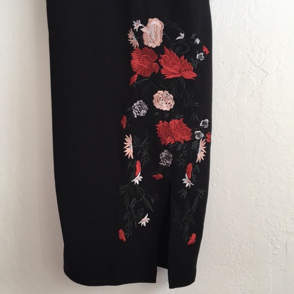 Forever 21 Black Dress with Floral Embroidery - Picture 4 of 6